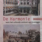 Boek over societeit de harmonie voorkant